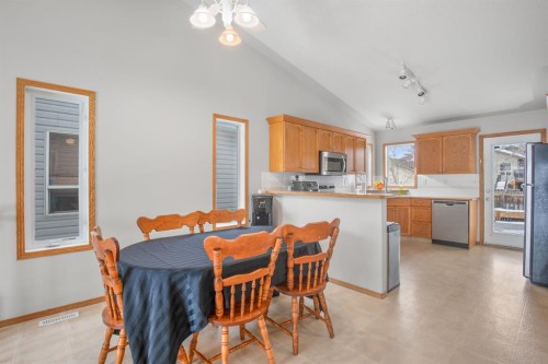 68 Kelly Street, Red Deer, AB - Indoor