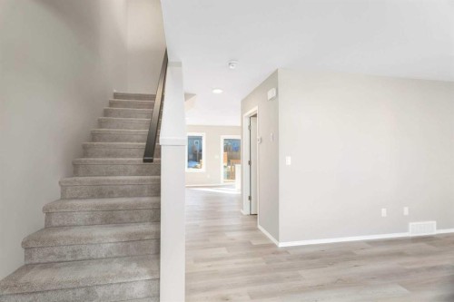 42 Anna Close, Blackfalds, AB - Indoor Photo Showing Other Room