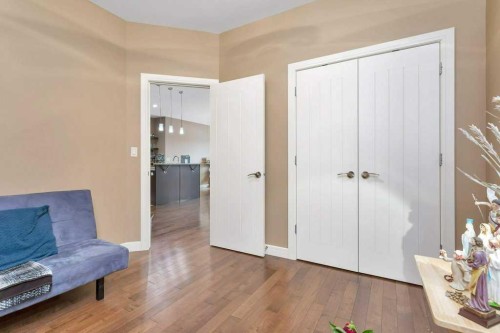 189 Van Slyke Way, Red Deer, AB - Indoor Photo Showing Other Room