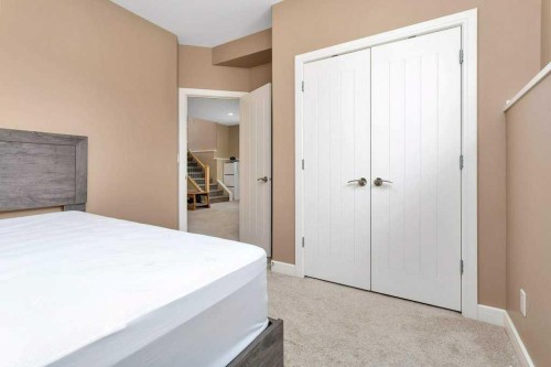 189 Van Slyke Way, Red Deer, AB - Indoor Photo Showing Bedroom