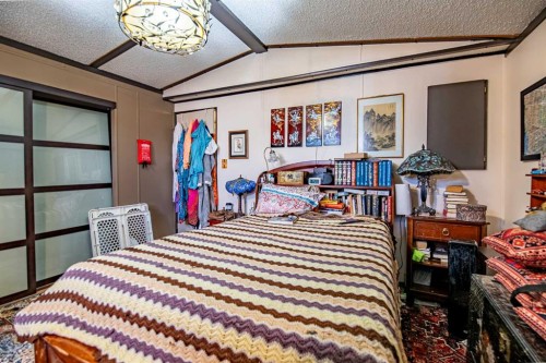 3 Parkview Avenue, Red Deer, AB 