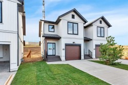 54 Concord Rise  Sylvan Lake, AB T4S 0N7