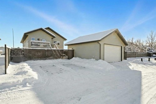 22 Mackenzie Ranch Way, Lacombe, AB - Outdoor With Exterior