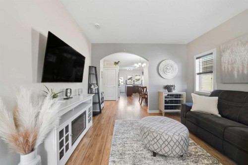 22 Mackenzie Ranch Way, Lacombe, AB - Indoor Photo Showing Living Room
