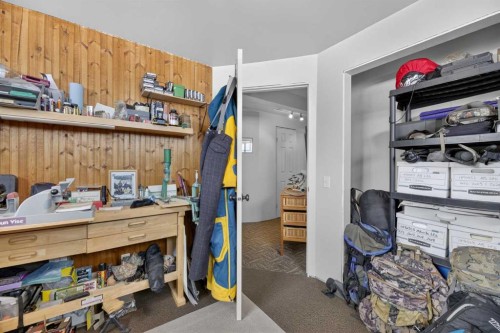 3-32460 Range Road 61, Rural Mountain View County, AB - Indoor