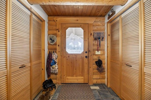 3-32460 Range Road 61, Rural Mountain View County, AB - Indoor Photo Showing Other Room