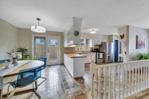 31 Mitchell Avenue, Red Deer, AB - Indoor