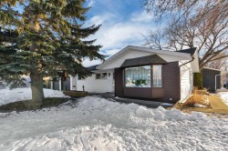 31 Mitchell Avenue Red Deer, AB T4N 0L5