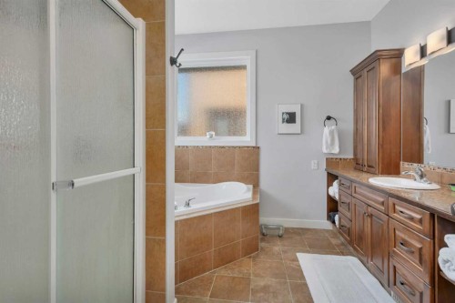 38 Overand Place, Red Deer, AB - Indoor Photo Showing Bathroom