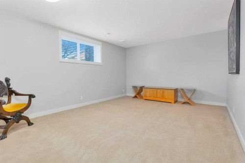 38 Overand Place, Red Deer, AB - Indoor Photo Showing Other Room