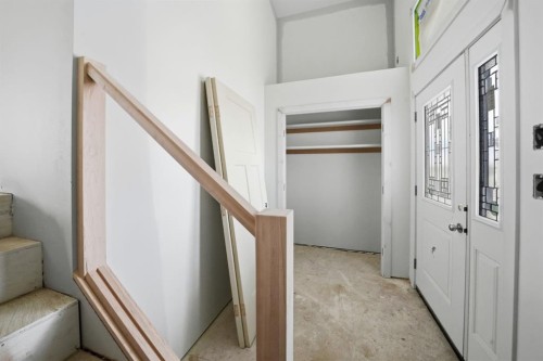 8 Henner'S Place, Lacombe, AB - Indoor Photo Showing Other Room