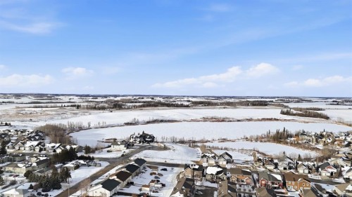 8 Henner'S Place, Lacombe, AB - Outdoor With View