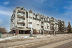 206-4707 50 Street  Sylvan Lake, AB T4S 0G7