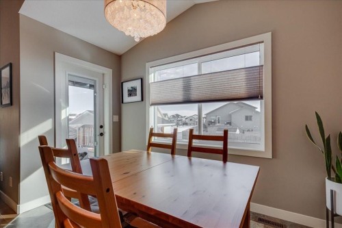 10 Artemis Place, Blackfalds, AB - Indoor Photo Showing Dining Room