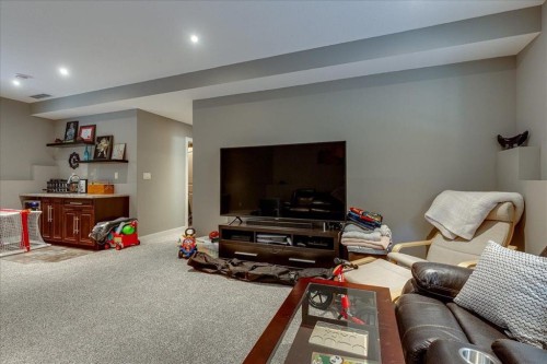 10 Artemis Place, Blackfalds, AB - Indoor