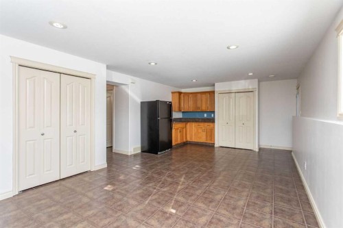 121 Jordan Parkway, Red Deer, AB - Indoor