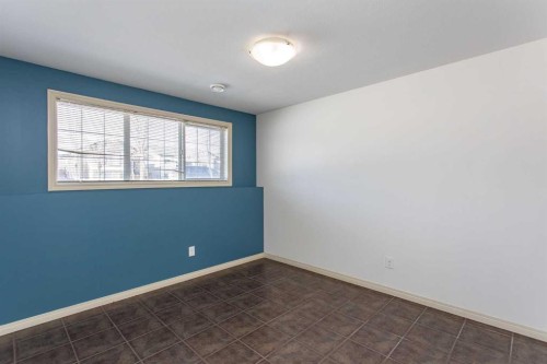 121 Jordan Parkway, Red Deer, AB - Indoor Photo Showing Other Room