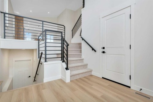 77 Maclean Close, Blackfalds, AB - Indoor Photo Showing Other Room