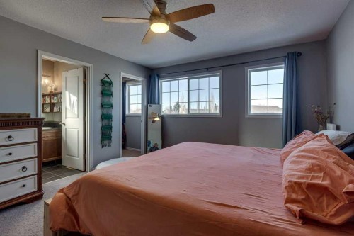 13 Heritage Drive, Penhold, AB - Indoor Photo Showing Bedroom