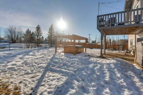 13 Heritage Drive, Penhold, AB - Outdoor