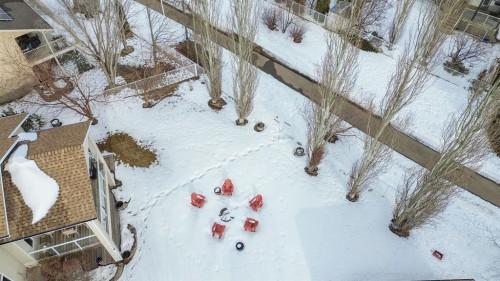 58 Lewis Close, Red Deer, AB - Outdoor