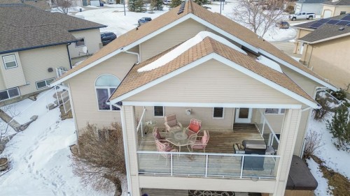58 Lewis Close, Red Deer, AB - Outdoor