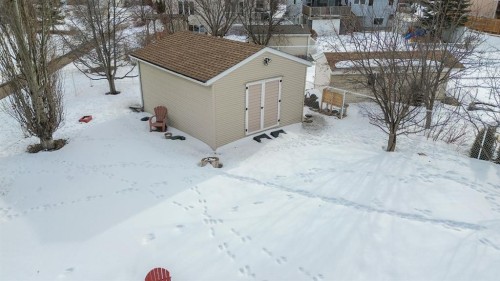 58 Lewis Close, Red Deer, AB - Outdoor
