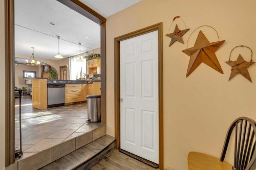 6312 48 Ave, Ponoka, AB - Indoor