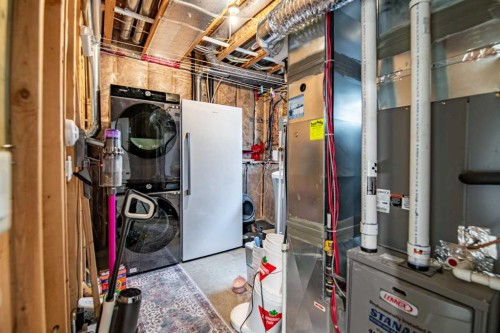 53 Portway Close, Blackfalds, AB - Indoor