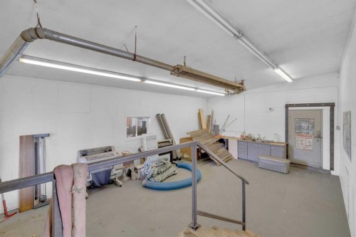 6606 42 Ave, Ponoka, AB 