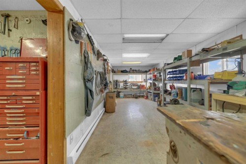 6606 42 Ave, Ponoka, AB 