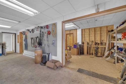 6606 42 Ave, Ponoka, AB 