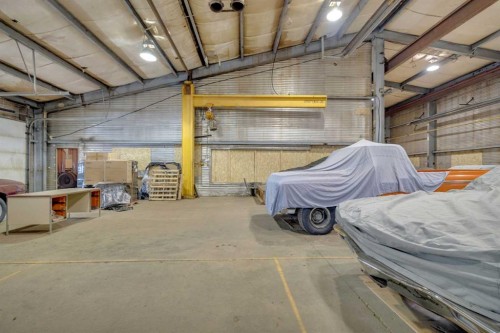 6606 42 Ave, Ponoka, AB 