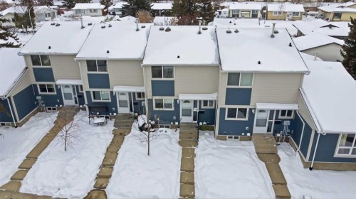 9909 171 Avenue Nw, Edmonton, AB - Outdoor