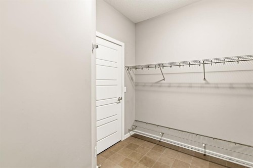 205 Van Slyke Way, Red Deer, AB 