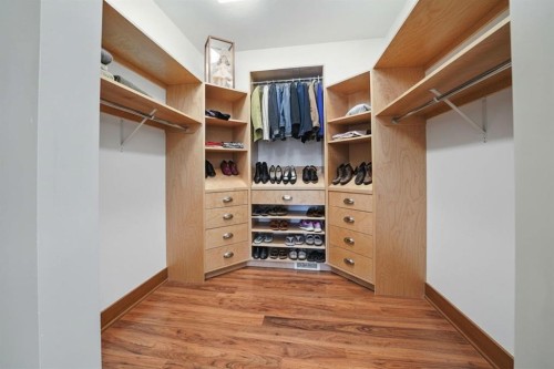 11 Aimie Avenue, White Sands, AB - Indoor