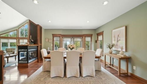 11 Aimie Avenue, White Sands, AB - Indoor Photo Showing Dining Room