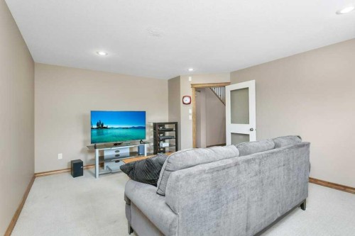 134 Lougheed Close, Red Deer, AB - Indoor