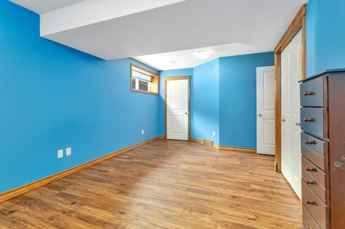 134 Lougheed Close, Red Deer, AB - Indoor Photo Showing Other Room
