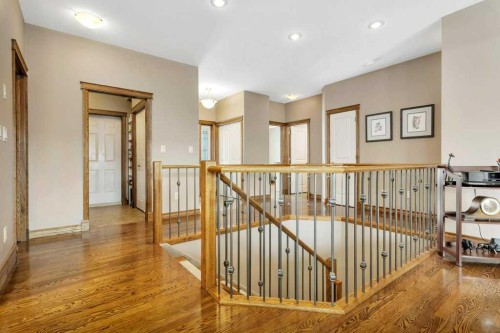 134 Lougheed Close, Red Deer, AB - Indoor Photo Showing Other Room