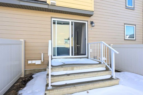 608-30 Carleton Avenue, Red Deer, AB - Outdoor With Exterior