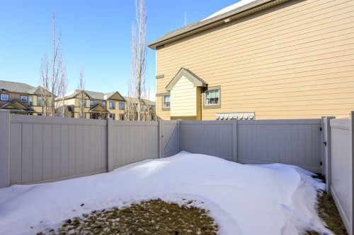608-30 Carleton Avenue, Red Deer, AB - Outdoor