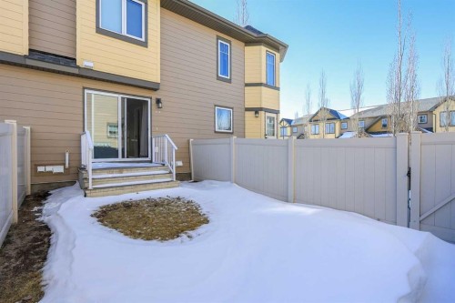 608-30 Carleton Avenue, Red Deer, AB - Outdoor