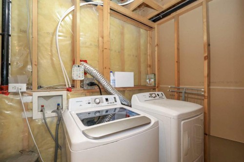 77 Duval Crescent, Red Deer, AB - Indoor Photo Showing Laundry Room