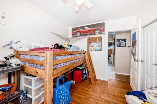 4939 45 Street, Innisfail, AB - Indoor