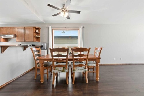 170 Kerr Close, Red Deer, AB - Indoor Photo Showing Dining Room
