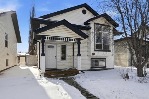 170 Kerr Close, Red Deer, AB - Outdoor