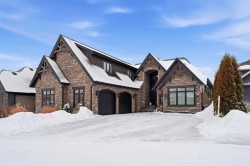 24 Sagewood Close  Red Deer, AB T4R 0M5