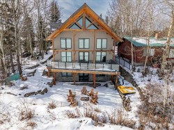 451 Poplar  Bay Drive  Rural Wetaskiwin No. 10, County Of, AB T0C 1X0