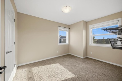 408-150 Vanier Drive, Red Deer, AB - Indoor Photo Showing Other Room
